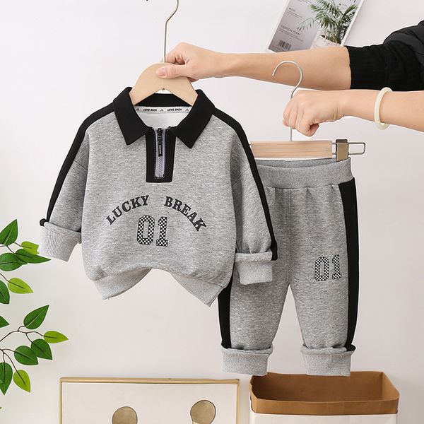 Kleidungssets Baby Junge Mädchen Kleidung Frühling Herbst Volle Hülse Brief Mandarin Kragen Mantel Hosen 2 stücke Streetwear Infant Mode Kostüm 1 5T 230317