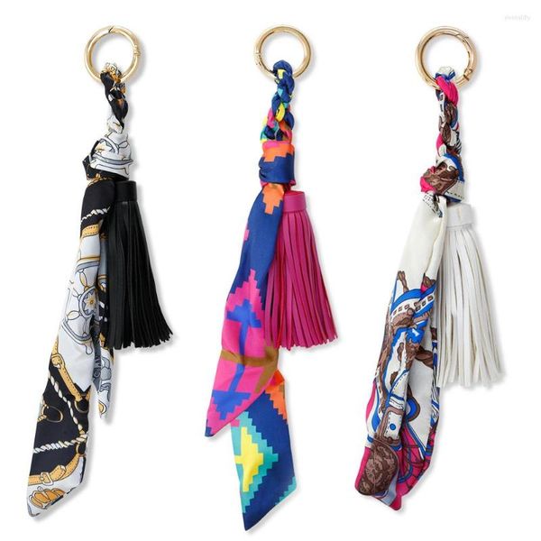 Клавичные кожаные кисточки Satin Silk Sarves Sarves Printed Bege Cring Bag Sack Charms Подвесная отделка автомобильная цепь