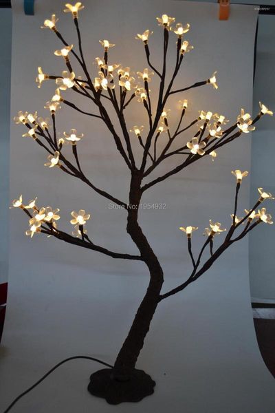 Flores decorativas Luz de árvore de flor de cerejeira externa 64 LED em 70 cm de altura com tratamento artificial de tronco de tronco Base 3m