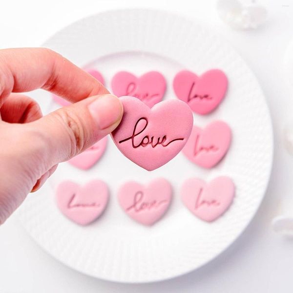 Выпечка плесени 3Styles Love Letter Biscuit Fondant Embesser Stamp Плесень в форме сердца в форме печенья