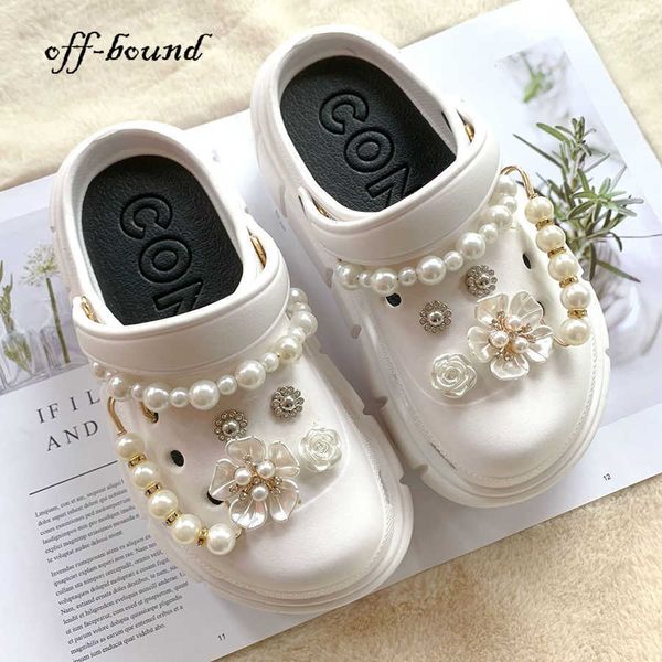 Slippers Trend Trend Summer Women Shoes Sandálias de jardim de pérolas Charms Sweet Platform Slippers Casual for Feminino 230317