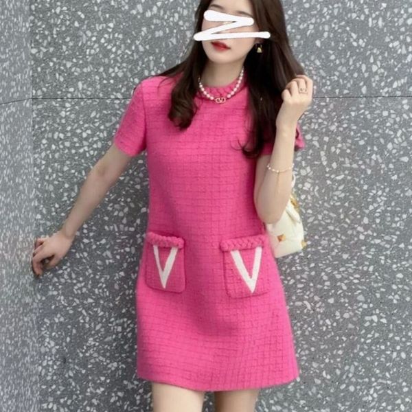 Vestidos casuais de alta qualidade verão luxo de luxo pequeno design de bolso rosa tweed marca de moda elegante roupas vestidos vestidos 230321