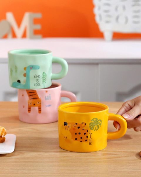 Tassen, süße, schöne Tiere, Muster, konvexe Haptik, kurze Keramiktasse, weiß, gelb, rosa, grün, Delfin, Tiger, Giraffe, Igel, Kindertasse