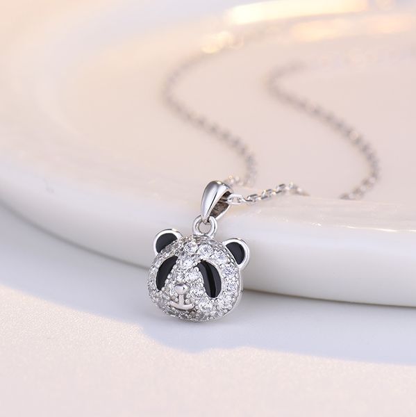 Collana completa di piccolo panda carino Donna 2022 Nuova moda Ins Collana con ciondolo personalità versatile stile lungo hip-hop