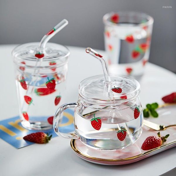 Bicchieri da vino Bottiglia d'acqua di grande capacità/bollitore Simpatica tazza di vetro alla fragola con coperchio Bottiglia resistente al calore Bicchieri Bevanda di ghiaccio