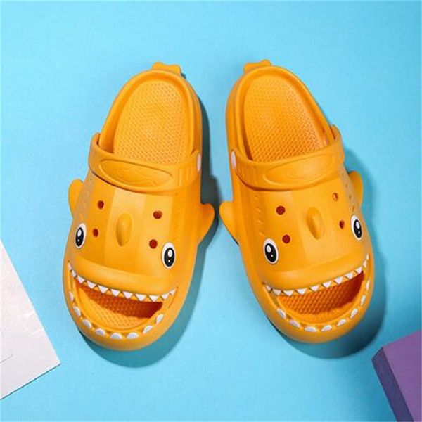 Mode Kinder Schuhe Cartoon Slipper Sandalen Kinder Rutschen Schaum Hausschuhe Junge Gril Strand Sandalen Schuh Kleinkind Weihnachten Läufer Schwarz Weiß Grün Sommer Hausschuhe