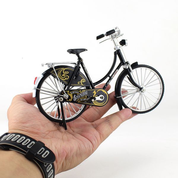 Giochi di novità 1/10 Mini modello in lega di biciclette pressofuse Finger Mountain Bike Bend Collezione di simulazione per adulti Die Cast Regali Giocattoli per ragazzi 230322