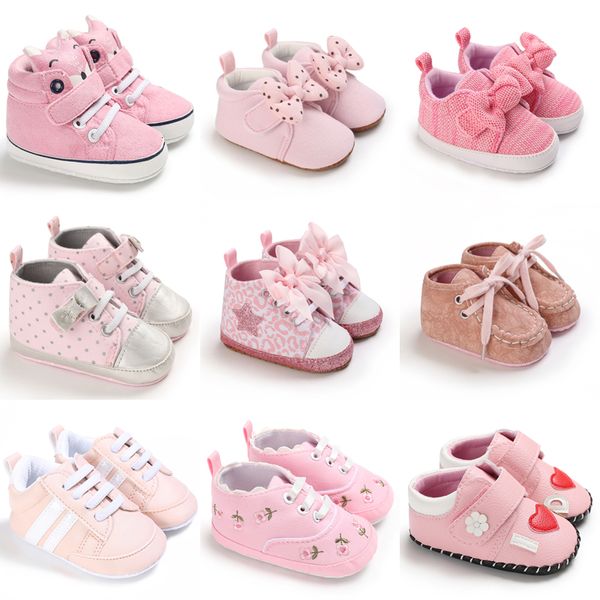 Первые ходьбы розовые детские кроссовки принцесса модные кроссовки младенца малыша мягкая подошва анти -скольжения 01 -летняя детская крещением 230322