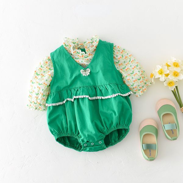 Kleidungssets 5120B Babykleidung Frühling Sommer Kleines frisches zweiteiliges Set für Mädchen Hemd oder kleine gebrochene Blumen Kurzer Verkauf separat 230322