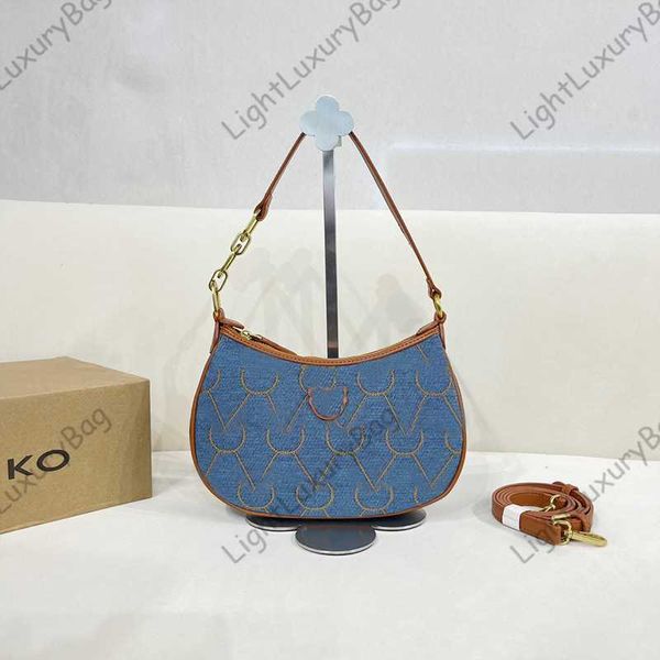 2023 Neue Swallow Umhängetaschen Damen Designer-TascheDesigner Swallow Umhängetaschen Peacebird für luxuriöse Spiegelqualität Schultertasche Mode CrossBody 230321