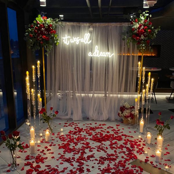 Decorazione per matrimoni DECORAZIONE DELLA CANCELLA LED LIGHLE LIGHTRO PROPRIETÀ PER PROPT CROP CLUB SPEGGIAMENTO ARTICIFICIALE FLOWER DECIVI