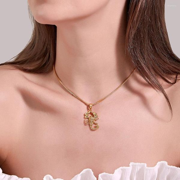 Catene Collana con ciondolo 2023 Retro Hip Hop Color oro Scorpion Hollow Maglione lungo gioielli femminili Collares