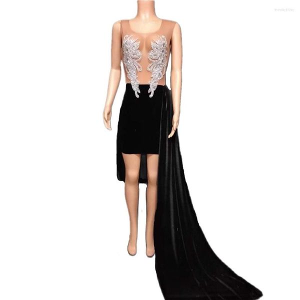 Bühnenkleidung Nude Perspektive Glänzende Pailletten Sexy Black Swan Samt Frauen Kleid Lange Schleppe Abend Hochzeit Kleidung Prom Kostüme