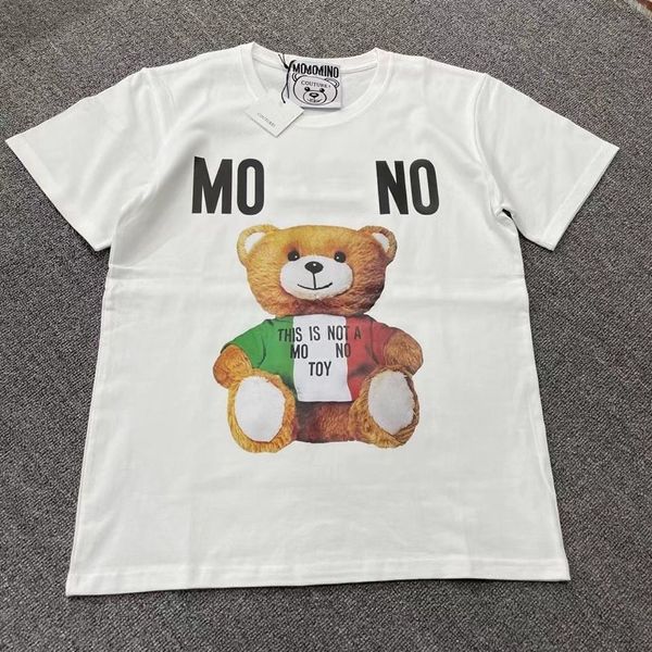 Itália Marcas Conforto Cores Camisetas Urso De Pelúcia Carta Impressão Gráfica Lazer Moda Durável Qualidade Casal Designer Preto Branco Mens Mulher Roupas Tee Tops C2