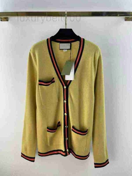 Kadın Sweaters Tasarımcısı Milan Pist Sonbahar V Boyun Uzun Kollu Yüksek End Jacquard HARDIGAN COATS 9V82
