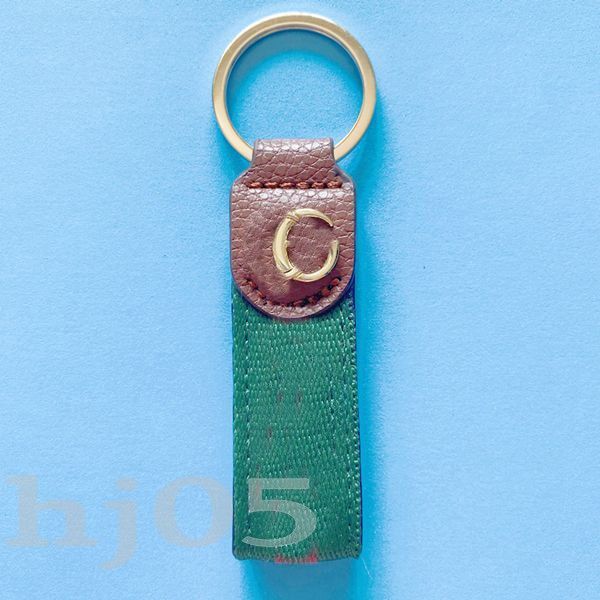 Unisex cüzdan anahtarlık altın kaplama mektup anahtar yüzük moda aksesuarları çanta takıları kırmızı ve yeşil dokuma lüks kahverengi deri anahtarlık küçük sevimli pj055 c23