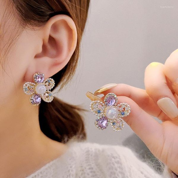 Orecchini a bottone Ago in argento Perla giapponese e coreana Zircone Fiore Luce Design di lusso Senso Maglia Moda rossa