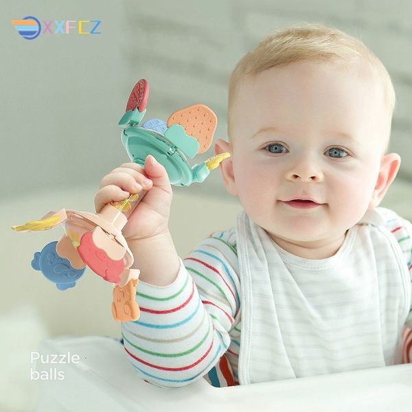 Catcles mobiles montessori brinquedos de bebê 0 12 meses atividades bola girating Rattle aprendizado educacional Toys de dentição sensorial Brinquedos mortos para o bebê 230323