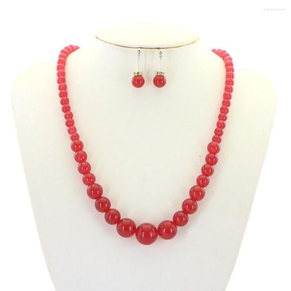 Collana Orecchini Set Collane di moda per le donne Alta qualità 6-14mm Pietra di giada rossa Perline rotonde Cristallo Ragazza Regalo Compleanno 18 