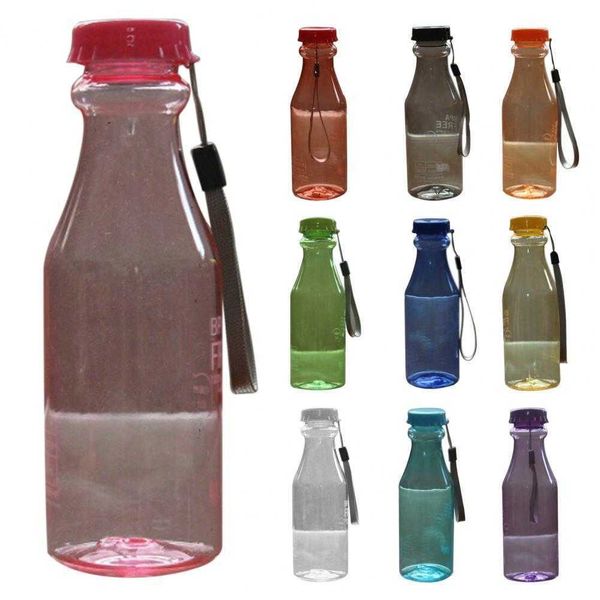 bottiglia d'acqua 550ML Bottiglia d'acqua per esterni Tappo per birra Design Plastica di grande capacità Bevanda per acqua sportiva Bicchiere per bicicletta P230324