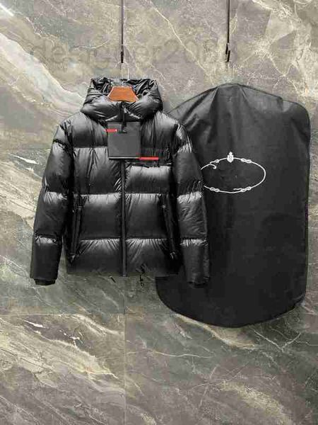 Piumino da uomo Designer Piumino di lusso di qualità piuma d'oca bianca uomo Budge Triangle Art parka maniche lunghe cappotto freddo parka M-3xL Giacca 6UIL