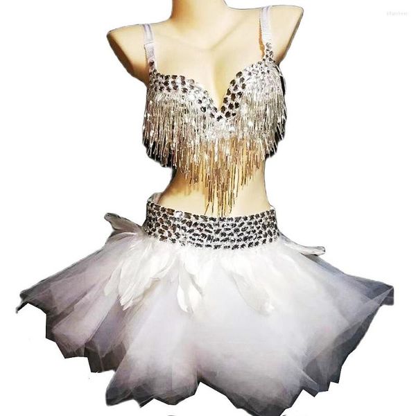 Abbigliamento da palcoscenico Piume di strass Abito in garza di rete Abito in due pezzi con frange Reggiseno da ballo per club Spettacolo di danza Costume da sera per feste