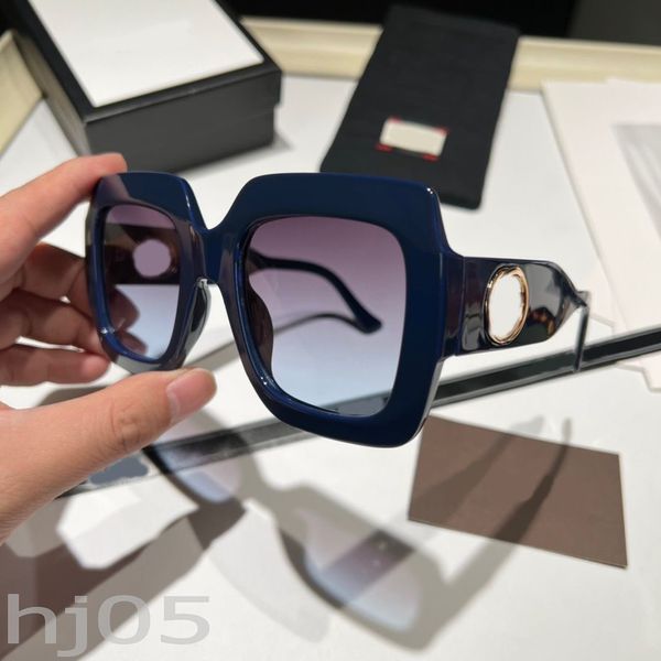Gold Letter Frame Designer Sunglasses for Women Creative Leopard Print Gafas de Sol Modern Mens Designer Sunglasses Design Hollow PJ069 B23