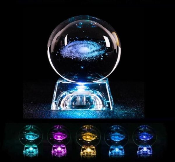 Neuheiten Artikel Kristallkugel 3D Galaxy Milu Hirsch Modell Glaskugel mit LED-Sockel K9 Lampe Nachtlicht leuchtendes buntes Zuhause