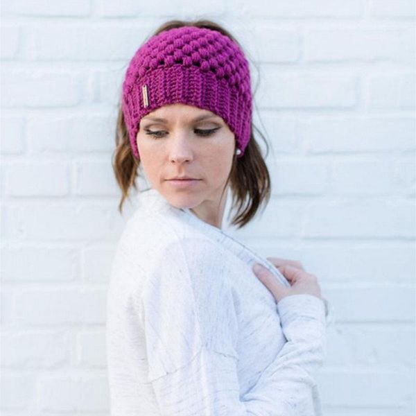 Berretti Beanie/Skull Caps Winter Knitting Hats Women Hat Ladies Girl Stretch lavorato a maglia con etichetta Messy Bun Holey Warm