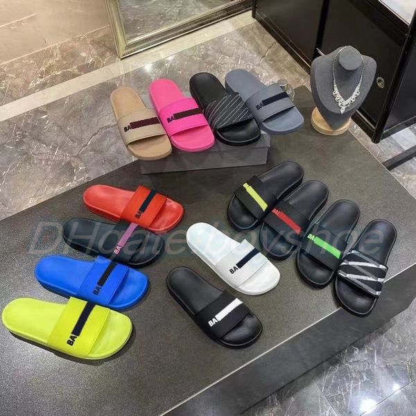 Lüks Havuz Sandal için Kadın Kauçuk Tasarımcı Ayakkabı ile 3D Bej Siyah Adam Mektup Çift B Düz Sole Terlik Paris Piscine Plaj Düz Slayt