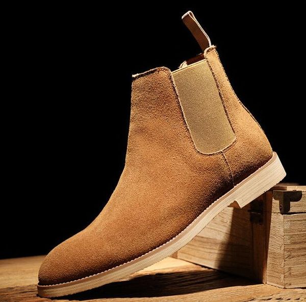 Autunno e inverno British Martin Boots Scarpe casual a punta Stivali Chelsea da uomo alti in pelle Stivali da moto Colore giallo