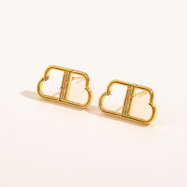 Charm-Luxus-Ohrringe, entworfene Ohrringe für Frauen, Ohrringe, modisch, 18 Karat Gold, galvanisierte Buchstaben-Ohrringe, Designer-Schmuck, exquisite Paar-Accessoires