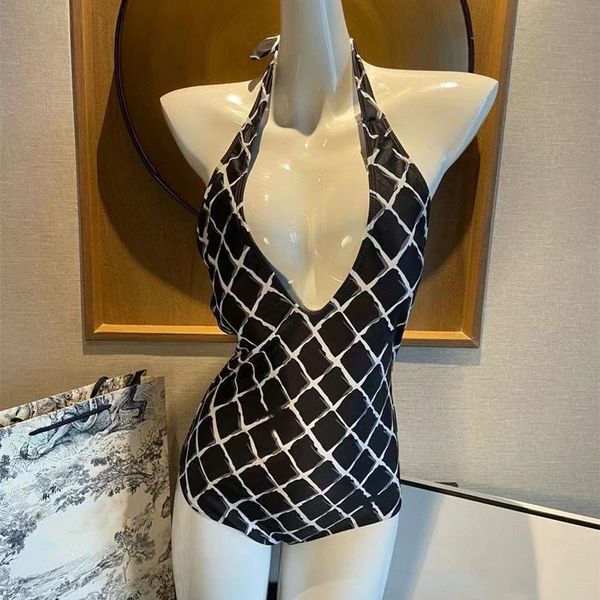 Einteiliger Badeanzug für Damen, Designer-Bikini, vorne überkreuzte Badeanzüge, schlankmachender Badeanzug