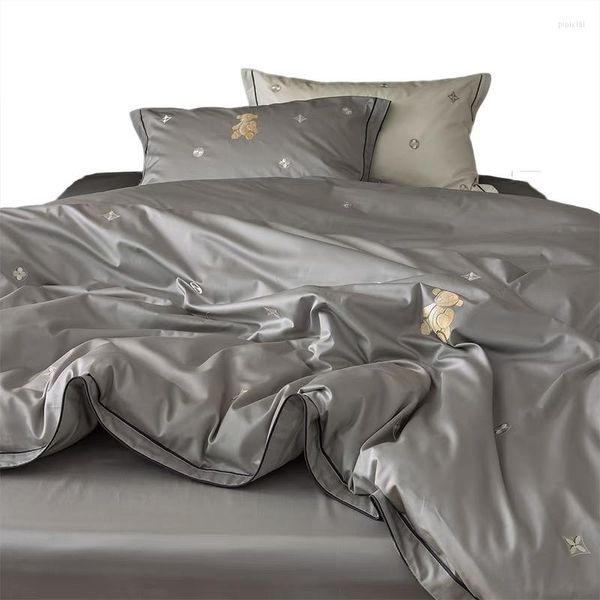 Bedding Sets Light Luxury Fine Gold Bordergy Cotton Bear Bed Products Lenging Lenging Setin 4