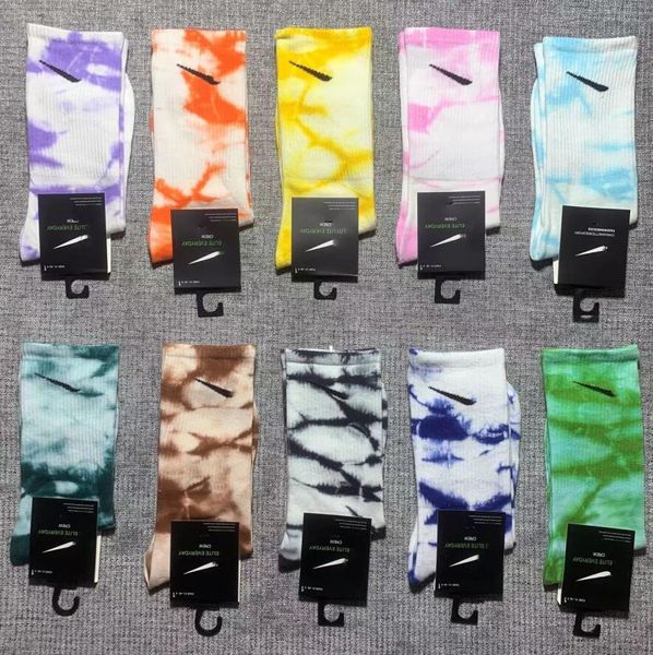 Atacado meias masculinas femininas meias de algodão puro 10 cores esporte meias carta nk cor tie-dye impressão tamanho EU34-44
