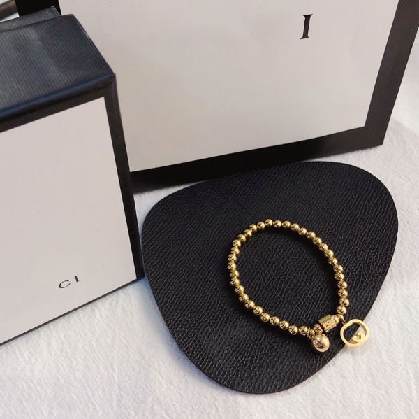 Mode 18K Gold Armbänder Kette Mädchen Brief Armband Vintage Design Schmuck Armband Frühling Einfache Edelstahl Zubehör Geschenk Bnagle mit Box