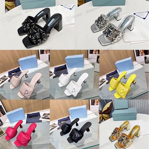 2023 Pantofole da donna classiche tacco medio spesso sandali triangolo fibbia decorazione designer di lusso morbida pelle di pecora mulo street style fabbrica scarpe slipp N0qD #