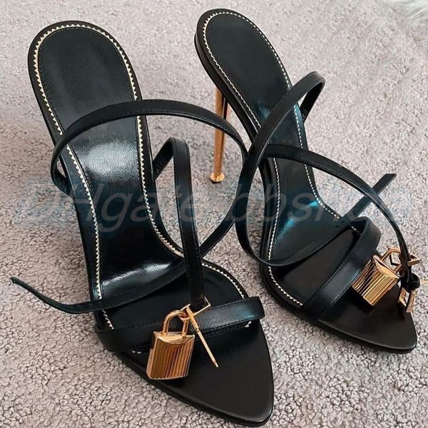 Kadife Perçin Asma Kilit Lüks Lüks Çıplak Kadın Ayakkabı Tasarımcısı Slayt Parlak Deri Yüksek Topuk Denim Lamine Squinper Ayak Bileği Fabrika Ayakkabı Kayışı Sandal 10.5cm