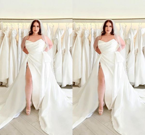 Basit Artı Boyutu Denizkızı Gelinlik Gelinlik Sevgilim Yüksek Yan Bölünmüş Satin Süpürme Tren Beach Country Bahçe Gelin Gown Vestidos De Novia Özel Yapım