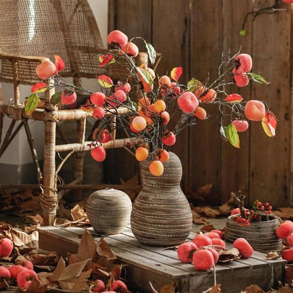 Fiori decorativi Cachi artificiali Rami di alberi da frutto Pianta finta in plastica per la decorazione di sfondo di nozze del giardino domestico