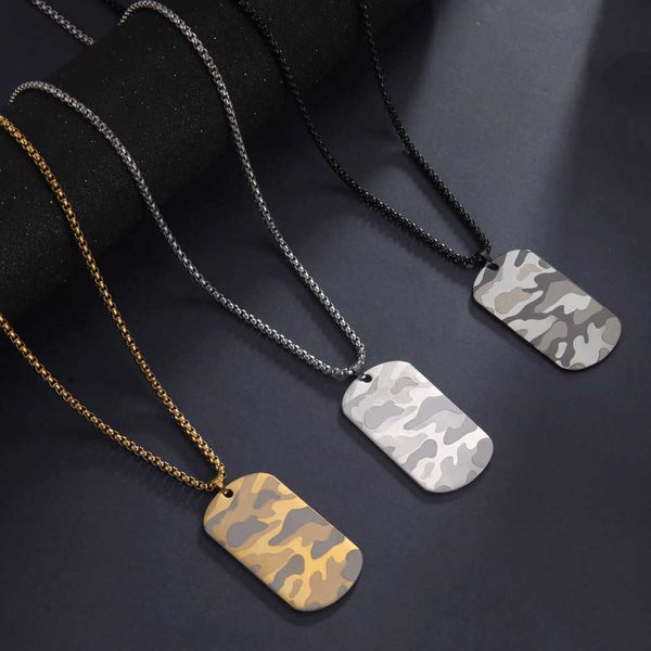 Collane con ciondolo Collana con ciondolo militare mimetico per uomo Acciaio inossidabile Hip Hop Portagioie Catena Dog Tag Uomo Collane Regalo di moda P230327