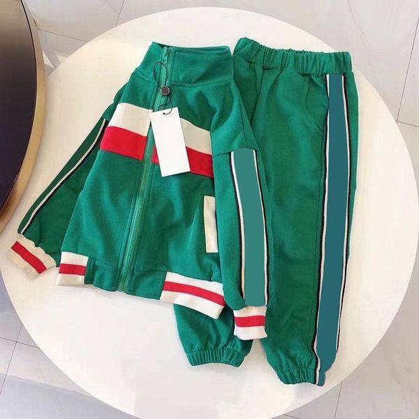 Completi di abbigliamento per bambini Ragazze Ragazzi Tute Sport Abiti per ragazzi Lettere per bambini Vestiti a due pezzi Giacca con cerniera Cappotto casual all'aperto Pantaloni Abbigliamento sportivo Tute per bambini