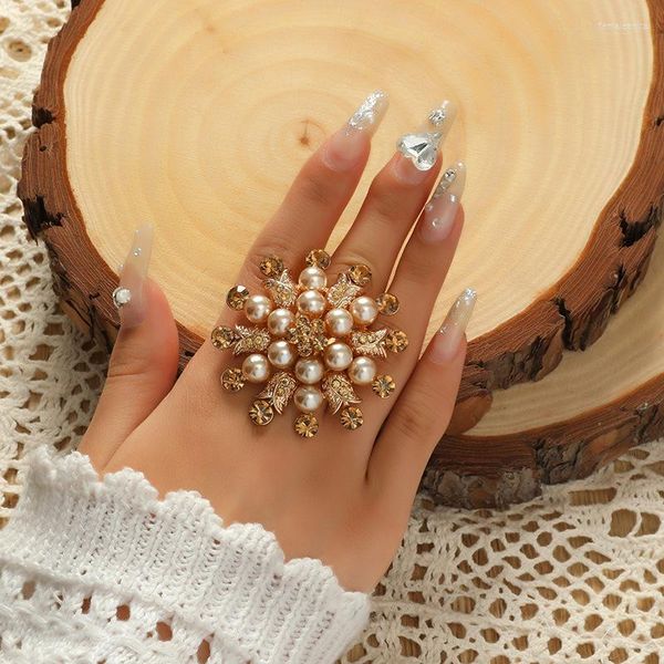 Fedi nuziali di lusso esagerato perla grosso regolabile per le donne Ragazze Chic Big Rose Flower Finger Fashion Party Jewelry