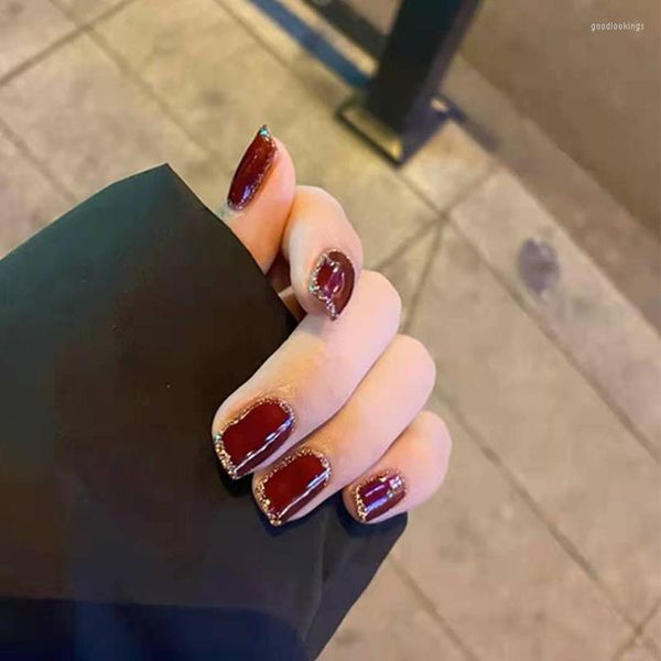 False unhas rubi curto em pó 24pcs adesivos de manicure para acessórios de unhas cola e ferramentas falsas pressionadas