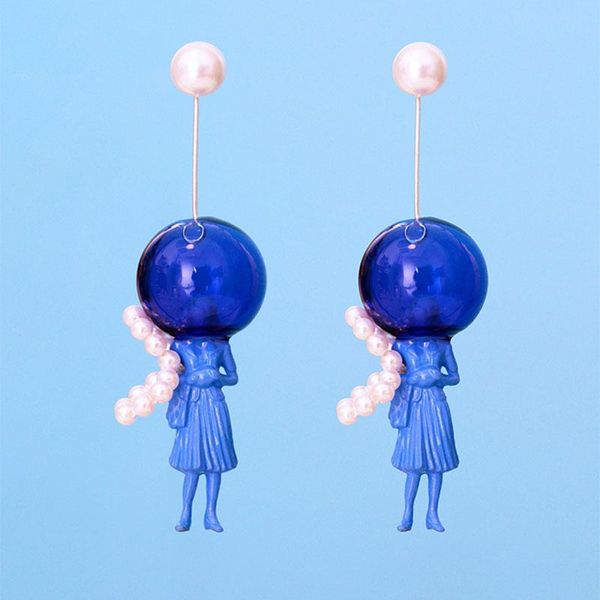 Orecchini pendenti Lampadario Personalità originale Blue Lady For Women 2023 Fashion Trend Unique Imitation Pearls Astronaut Long Drop Earring
