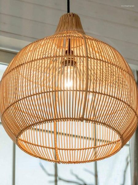 Lampade a sospensione Luci in rattan vintage Lampada a sospensione intrecciata a mano per la decorazione del soggiorno Sala da pranzo Sospensione E27