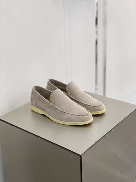 Scarpe casual in pelle scamosciata per uomo Donna Mocassini con punta tonda Decorazioni mentali Chic Scarpe per il tempo libero Designer Appartamenti di marca di lusso Slip on Scarpe da ginnastica con suola spessa loropianas 36-46