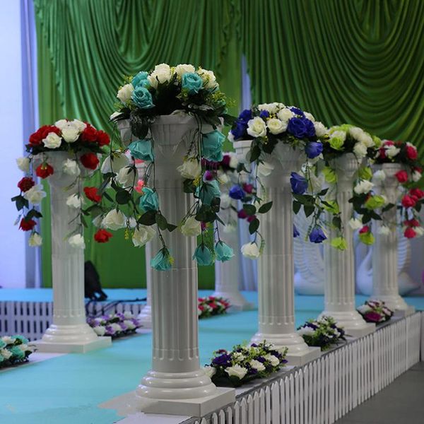 Hochzeitsdekoration Römische Säule aus Kunststoff mit Kunstseidenrosen-Lilienblume für Einkaufszentren Open Celebration Pillar Supplies