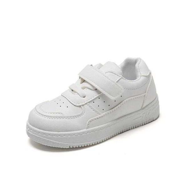 Scarpe da tennis atletiche all'aperto Sneakers per bambini Scarpe da ginnastica in pelle traspirante Scarpe da corsa per ragazze Scarpe bianche piatte per bambini Scarpe sportive casual per ragazzi 2022 W0329