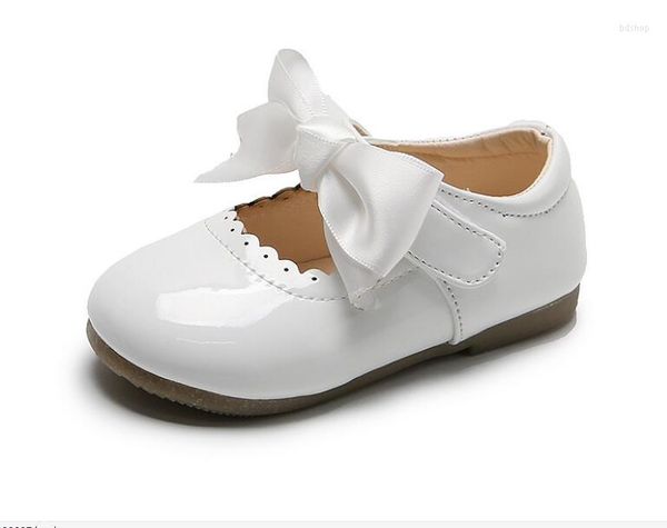 Scarpe basse Moda Bambino Mocassini morbidi Bambini Scarpe da barca casual Ragazze rosse Fondo da sposa Stile occidentale Baby Princess